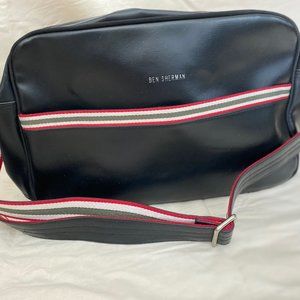 Ben Sherman - Black Cross Body Flight Bag